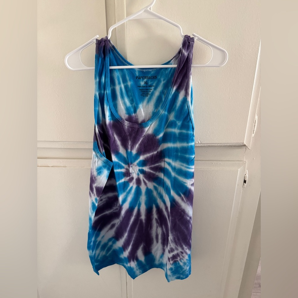 THREE Paperbacks tie dye tanks NWOT size XL